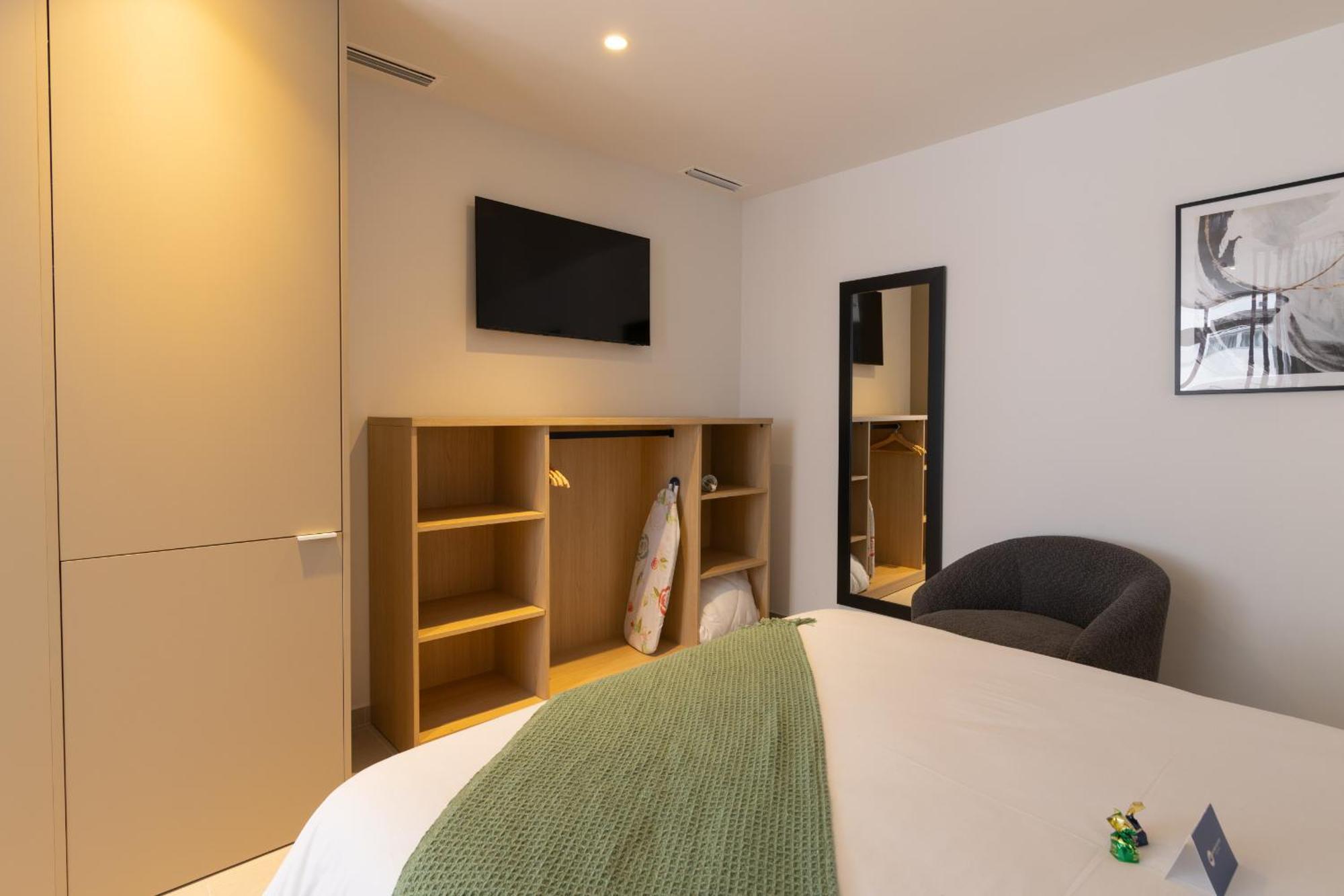 Dorm4You Arena Terraza 04 Valencia Luaran gambar