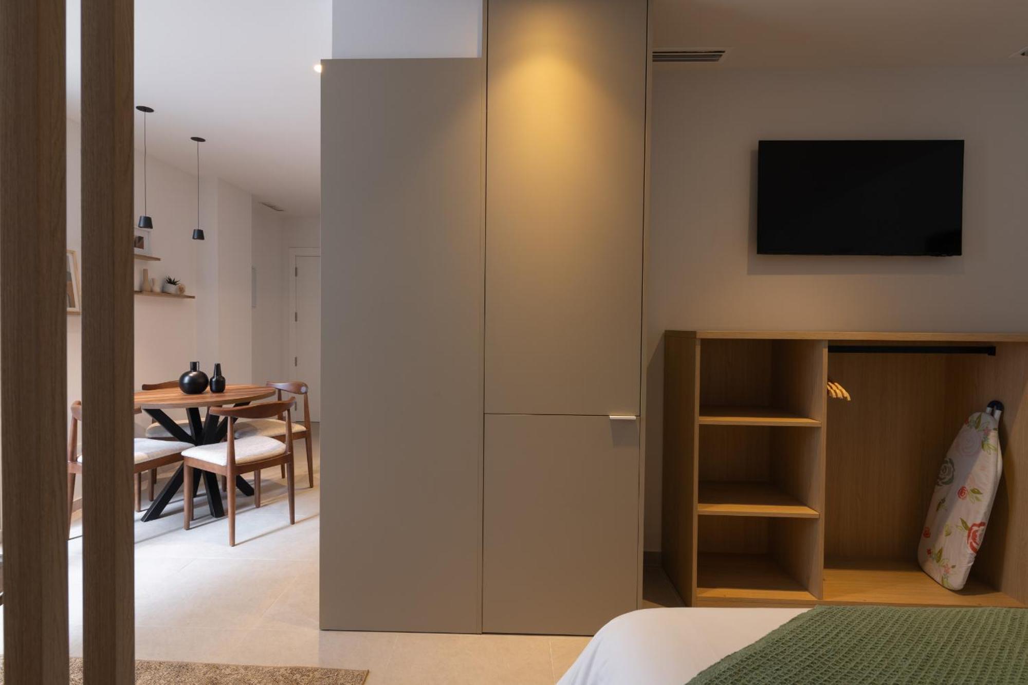 Dorm4You Arena Terraza 04 Valencia Luaran gambar